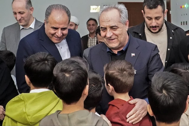 کودکان شهر تنها نیستند