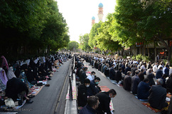 اقامه نماز عید سعید فطر در تبریز‎