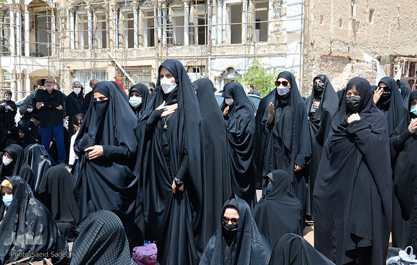 عزاداری بزرگ مردم تبریز در روز عاشورا‎‎