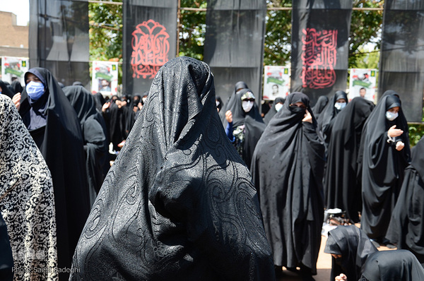 عزاداری بزرگ مردم تبریز در روز عاشورا‎‎