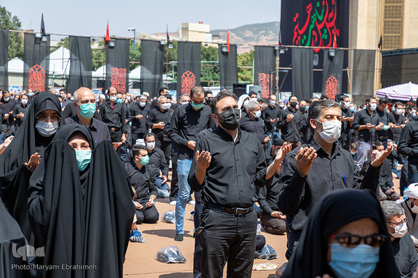 عزاداری بزرگ مردم تبریز در روز عاشورا‎‎