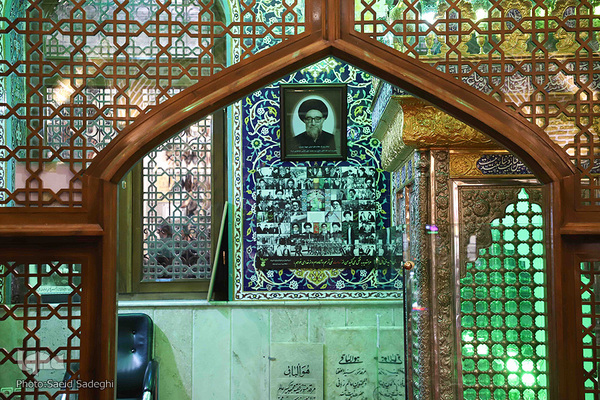 مسجد مقبره تبریز، مقبره اولین شهید محراب