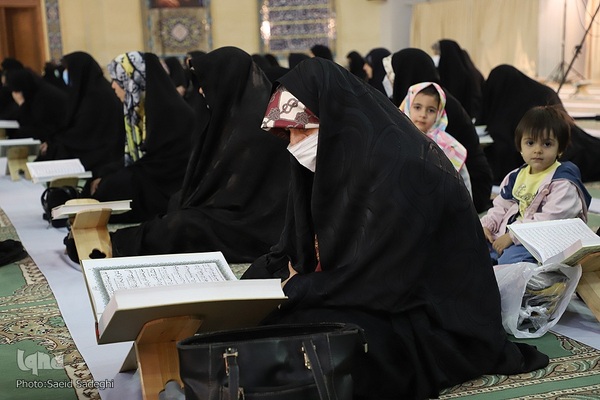 ترتیل خوانی قرآن کریم در مصلی تبریز‎‎