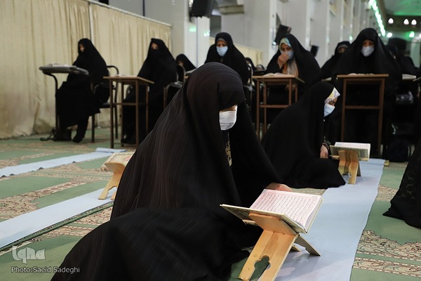 ترتیل خوانی قرآن کریم در مصلی تبریز‎‎