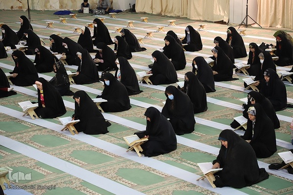 ترتیل خوانی قرآن کریم در مصلی تبریز‎‎