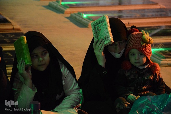 مراسم شب قدر در گلزار شهدای وادی رحمت تبریز‎‎