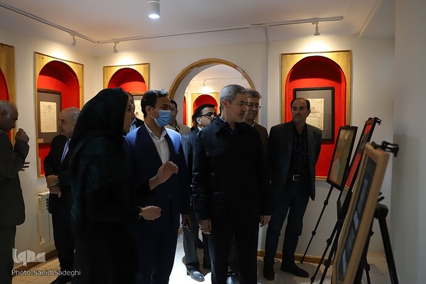 آیین افتتاح نمایشگاه مطبوعات در آینه تاریخ‎‎