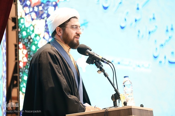 اختتامیه جشنواره قرآن و عترت دانشجویان دانشگاه پیام نور