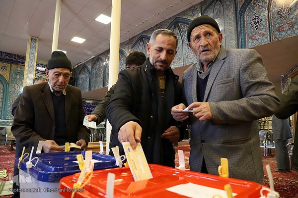 حماسه‌ای دیگر از حضور حداکثری مردان و زنان منطقه ارسباران و شهرستان اهر در انتخابات اسفند ماه 1402