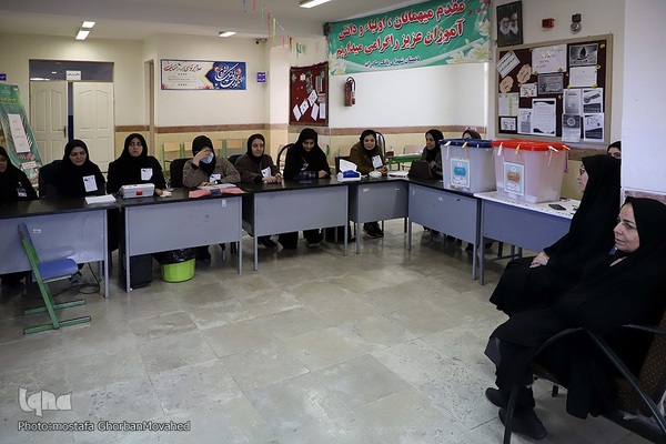 حماسه‌ای دیگر از حضور حداکثری مردان و زنان منطقه ارسباران و شهرستان اهر در انتخابات اسفند ماه 1402