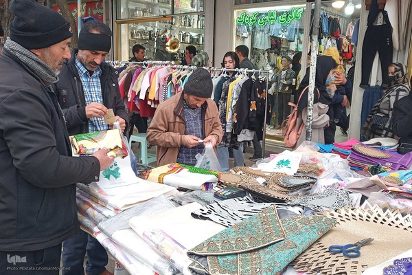 حال و هوای بازار خرید آخر سال در اهر