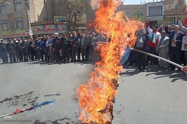 راهپیمایی حمایت از وعده صادق در اهر