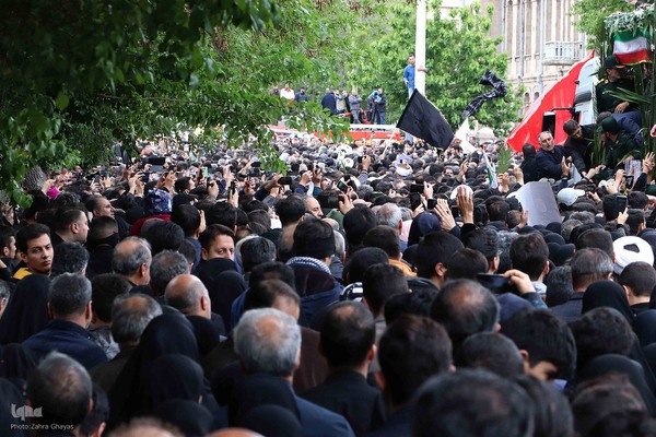 تشییع شهدای خدمت در تبریز