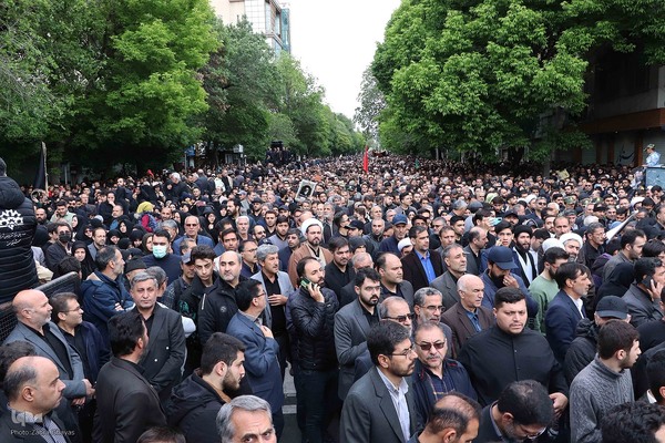 تشییع شهدای خدمت در تبریز