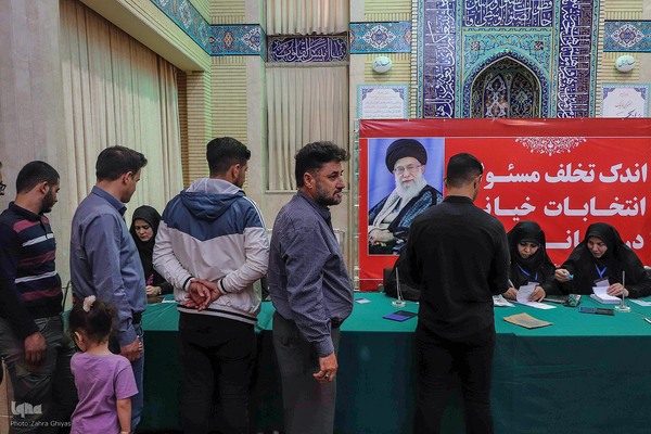 حضور پرشور مردم تبریز پای صندوق رای‎