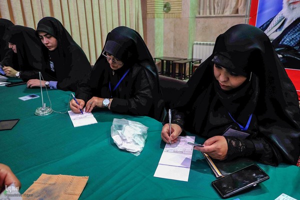 حضور پرشور مردم تبریز پای صندوق رای‎