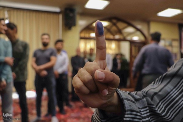 حضور پرشور مردم تبریز پای صندوق رای‎