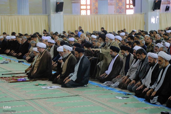 استقبال از نماینده ولی فقیه و امام جمعه جدید تبریز
