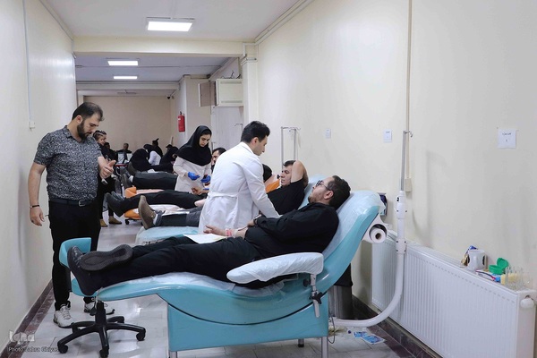 نذر خون در تاسوعا‎