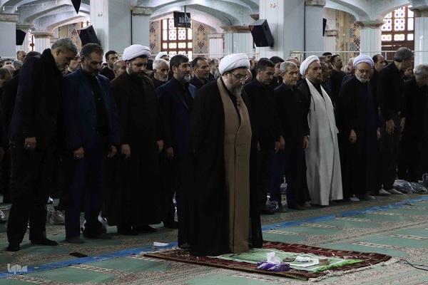 نماز ظهر عاشورا در تبریز‎