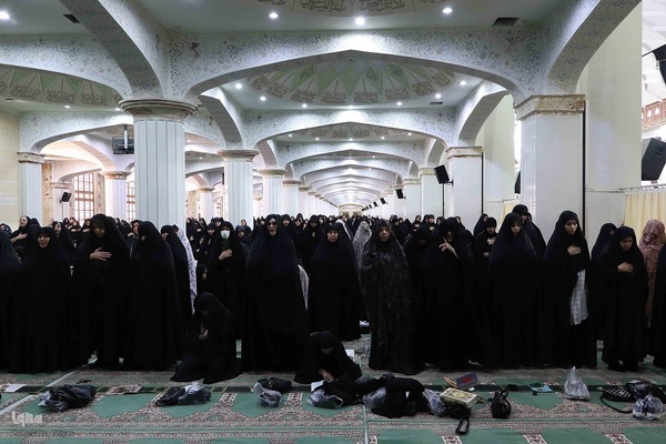 نماز ظهر عاشورا در تبریز‎