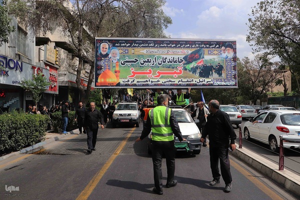 پیاده‌روی مردم تبریز در اربعین حسینی