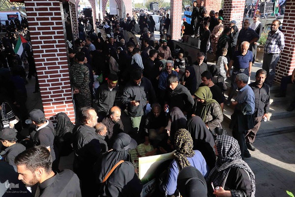 پیاده‌روی مردم تبریز در اربعین حسینی