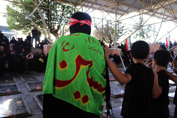 پیاده‌روی مردم تبریز در اربعین حسینی