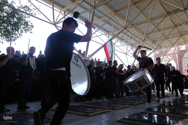 پیاده‌روی مردم تبریز در اربعین حسینی