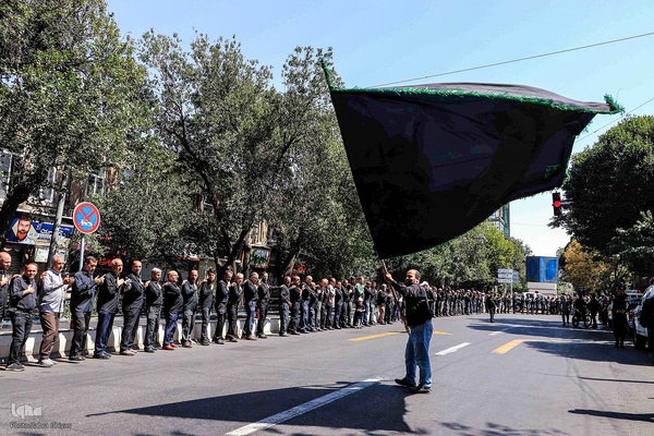 اجتماع عزاداران امام هشتم در تبریز‎