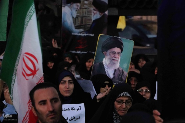 اجتماع مردم تبریز در محکومیت جنایت های رژیم صهیونیستی‎