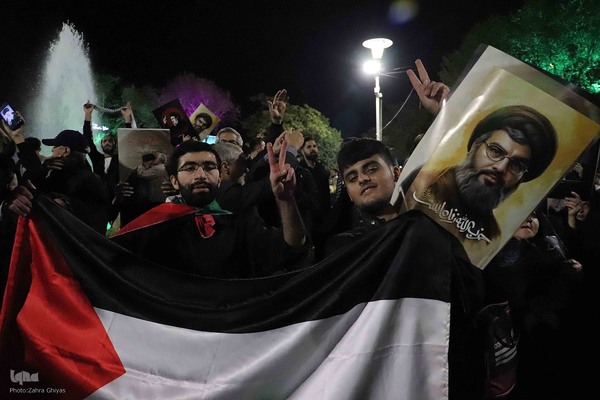 شادی مردم تبریز پس از حمله ایران به اسرائیل‎