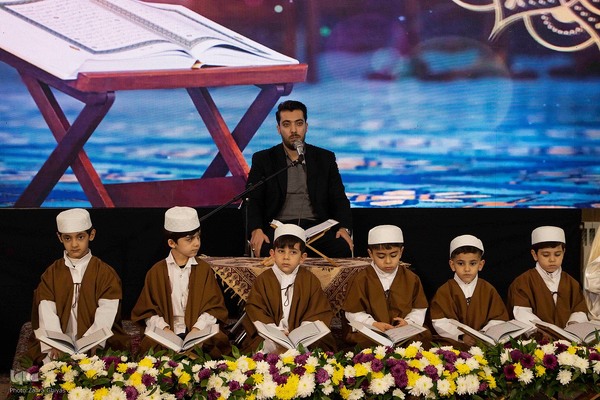برگزاری محفل قرآن و یادواره شهدای خدمت و شهدای قرآنی در تبریز