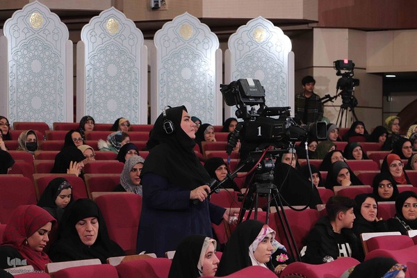 رقابت‌های هفتمین روز مسابقات سراسری قرآن‎ بانوان