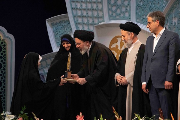 اختتامیه مرحله نهایی مسابقات سراسری قرآن بخش بانوان