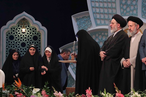 اختتامیه مرحله نهایی مسابقات سراسری قرآن بخش بانوان