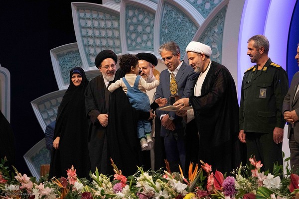 اختتامیه مرحله نهایی مسابقات سراسری قرآن بخش بانوان