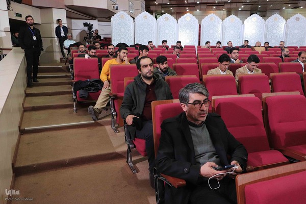 اولین روز بخش نغمات دینی بخش آقایان مسابقات سراسری قرآن