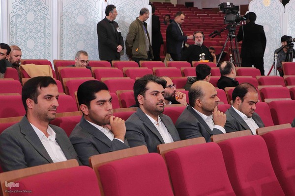 اولین روز بخش نغمات دینی بخش آقایان مسابقات سراسری قرآن