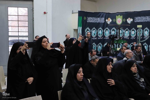 برگزاری مراسم گرامیداشت شهدای بمباران 27 دی دانشگاه تبریز