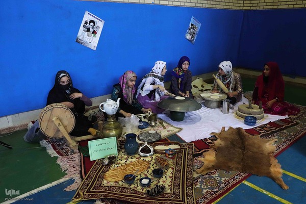 گلبانگ انقلاب در مدارس آذربایجان شرقی‎