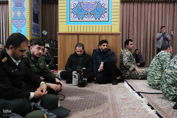 عطرافشانی و غبارروبی مزار شهدای وادی رحمت تبریز