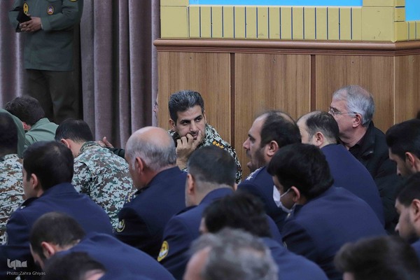 عطرافشانی و غبارروبی مزار شهدای وادی رحمت تبریز