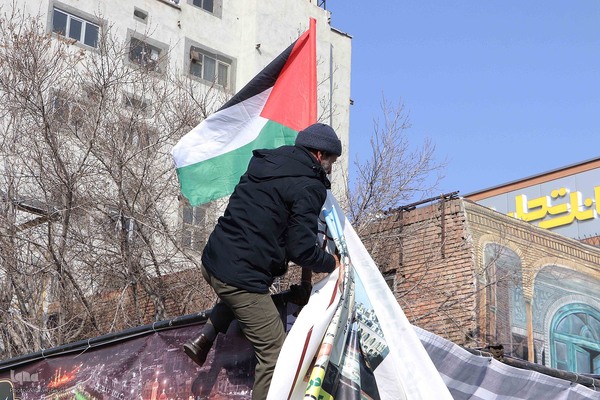 راهپیمایی 22 بهمن تبریز