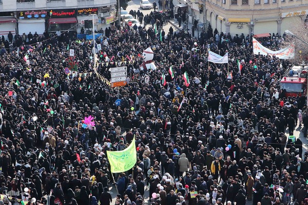 راهپیمایی 22 بهمن تبریز