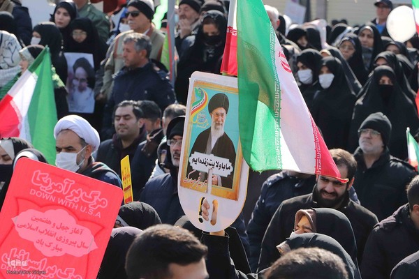 راهپیمایی 22 بهمن تبریز