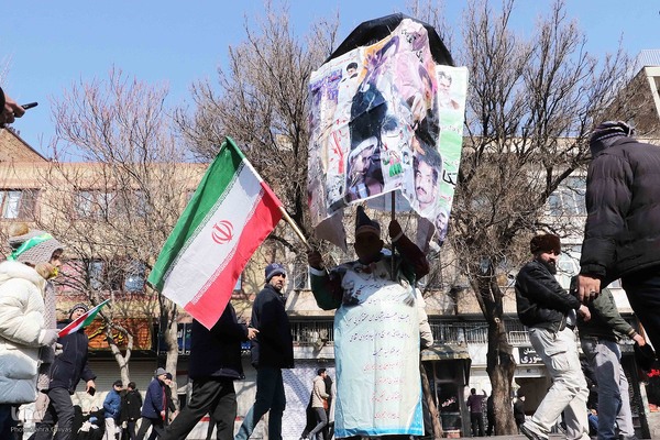 راهپیمایی 22 بهمن تبریز