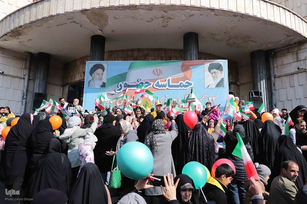 راهپیمایی 22 بهمن تبریز