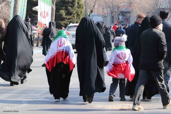 راهپیمایی 22 بهمن تبریز