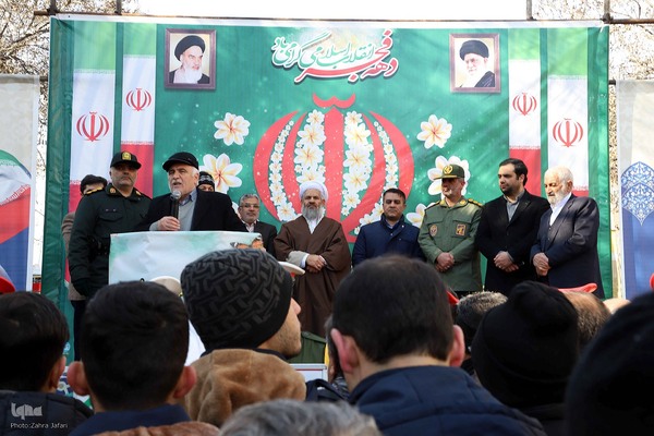 حضور پرشور مردم شهرستان اهر در راهپیمایی 22 بهمن 1403